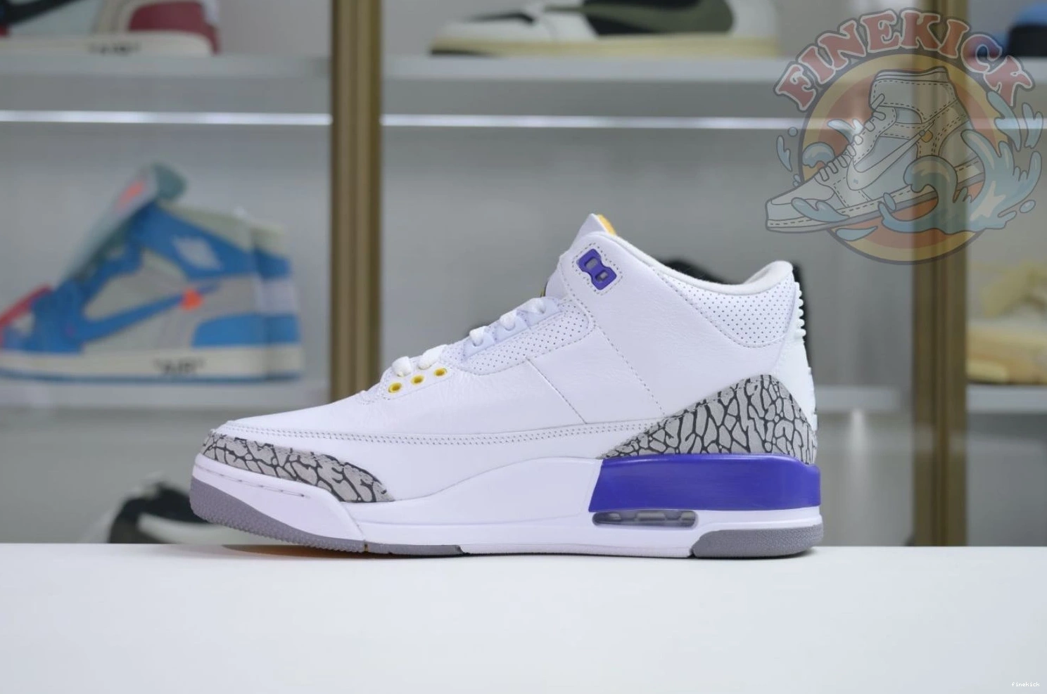 RETRO OG JORDAN AIR 3 1008